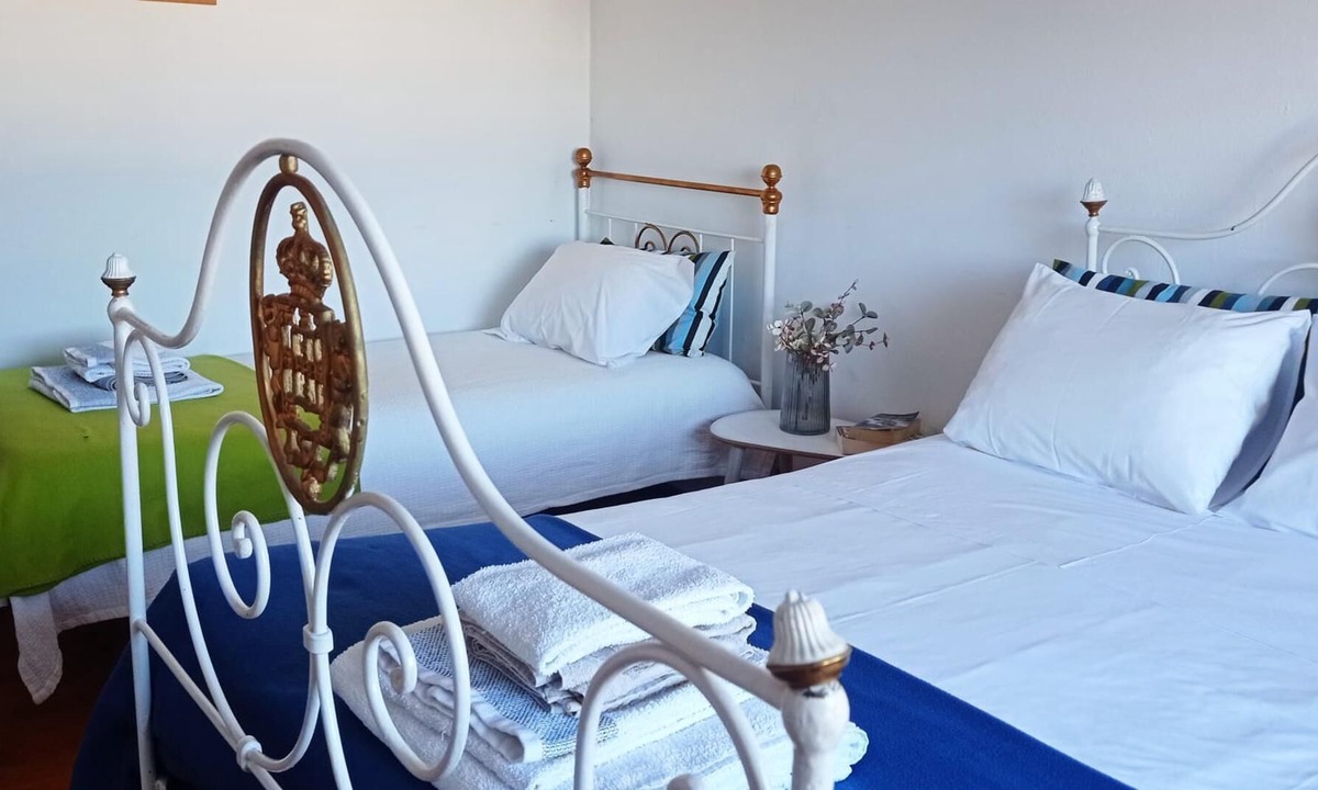 Mirandela House | Stunning House in Mirandela Ideal for 10 People