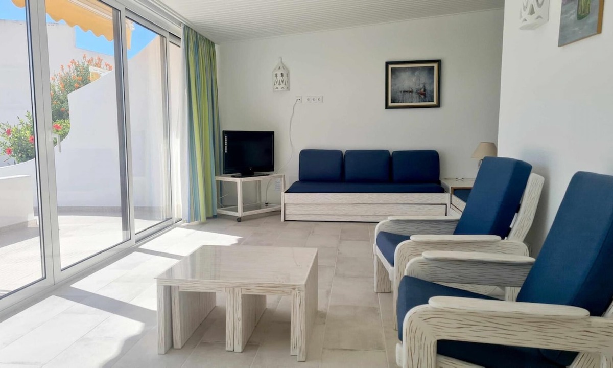 Calicos Apartment | Albufeira With Terrace sea Views 5 min to Beach 21