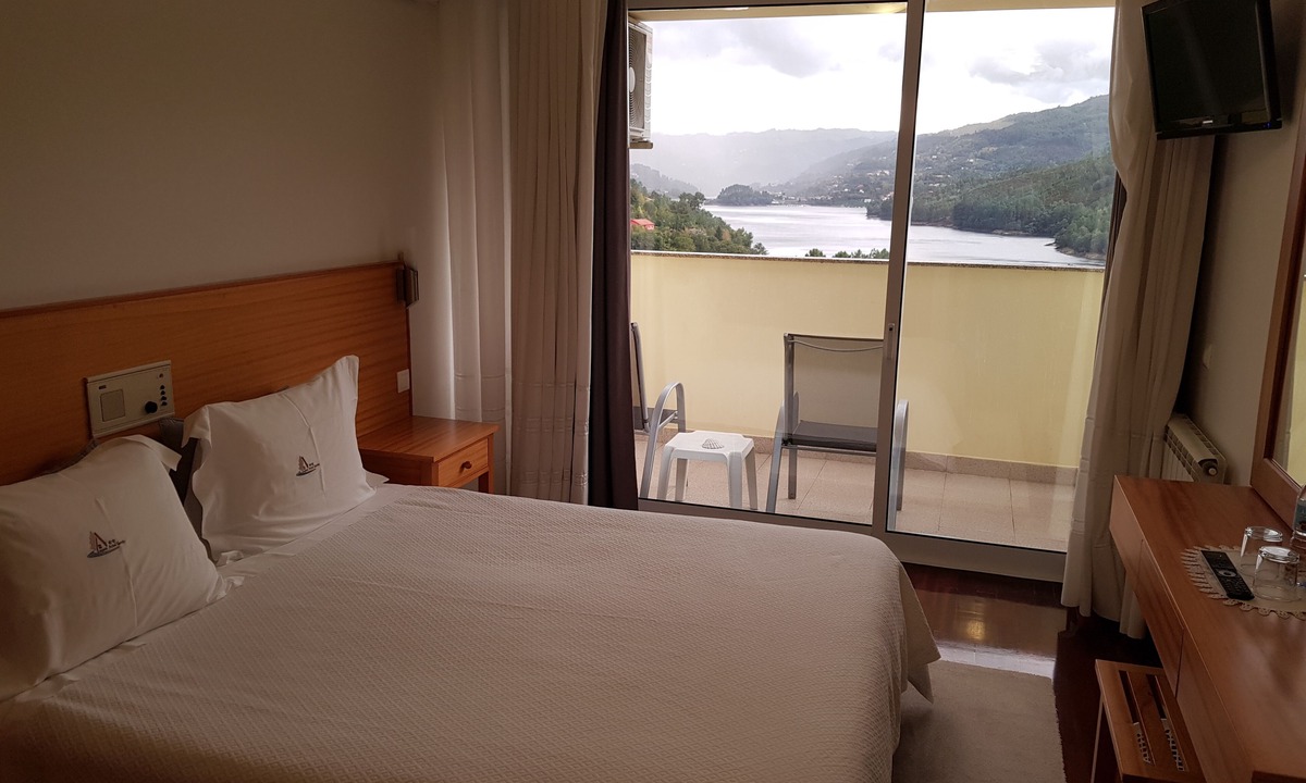 Vilar da Veiga Hotel | Hotel Lagoa Azul do Gerês