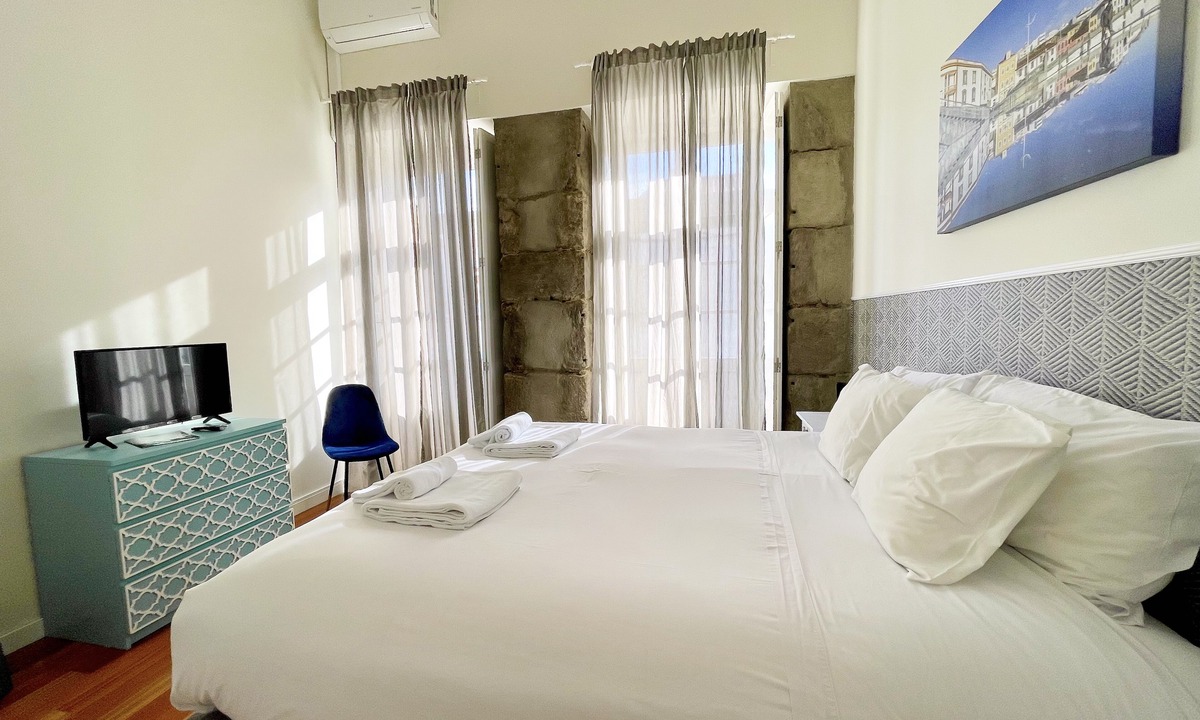 Angra do Heroismo House | My Angra Charming House