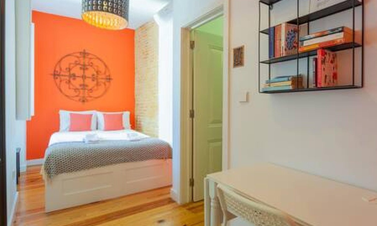 Encarnacao Apartment | Old Town Chiado Balcony Aircon by LD Apartments