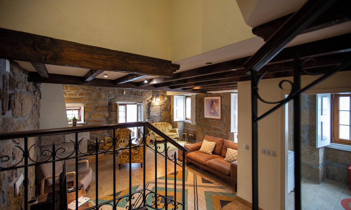 Vila Nova de Tazem House | Casa dos Livros - Guest House