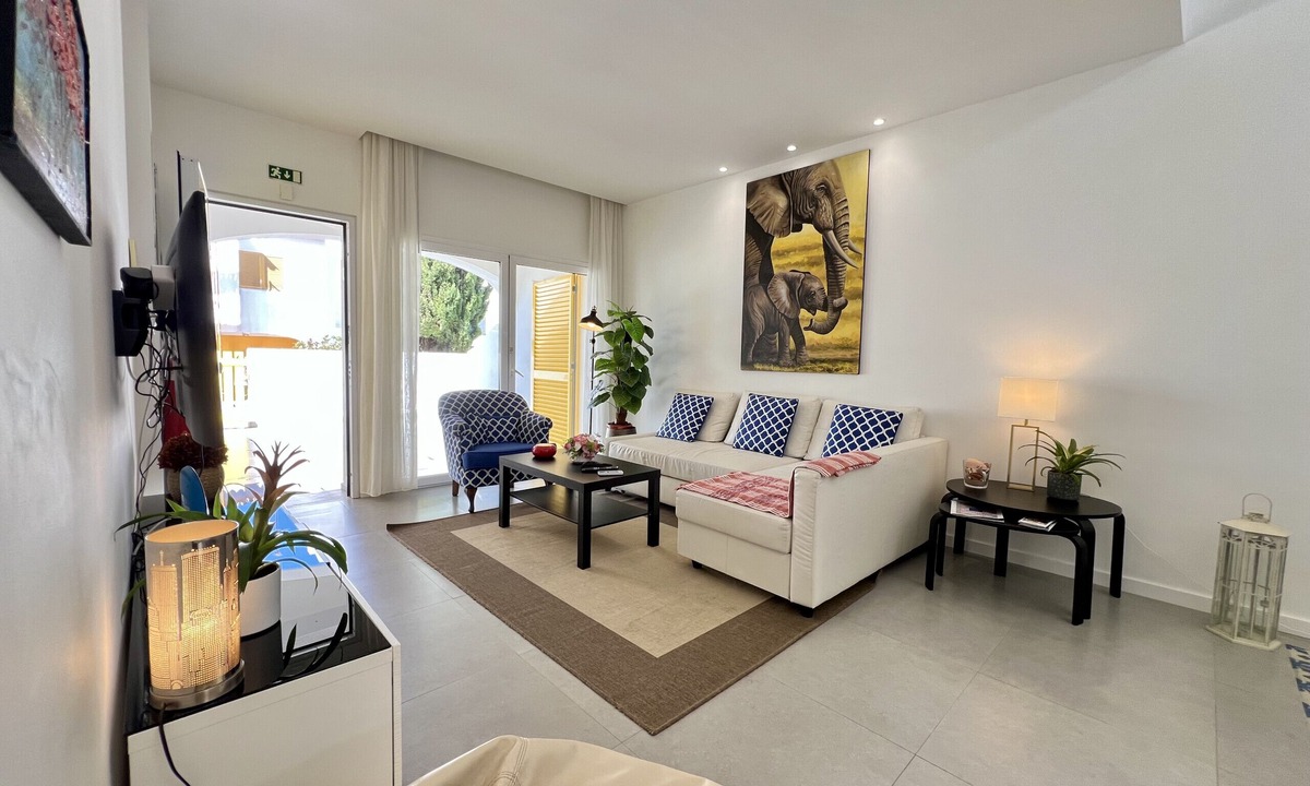 Aldeia do Golfe Villa | Vilamoura Club Villa 2 by Homing
