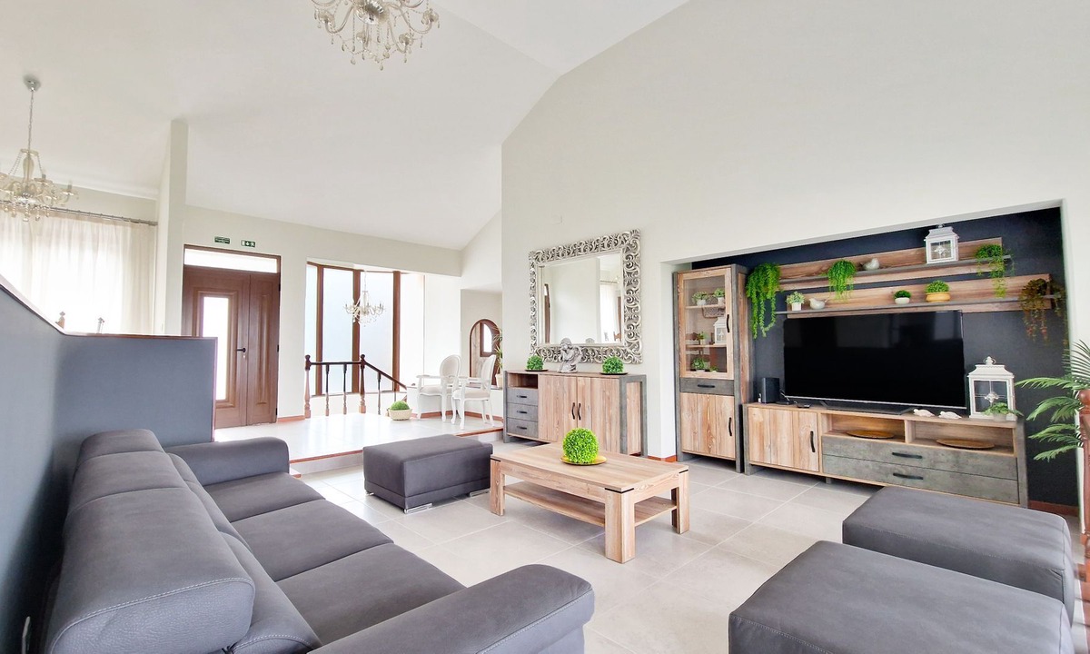 Sao Goncalo House | Casa Clementine by LovelyStay