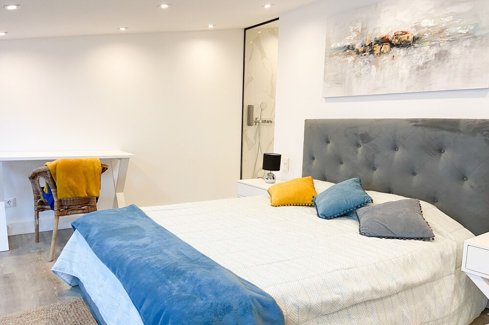 Ferragudo House | Casa Eden - Loft Historic Center of Ferragudo - Close to Beaches and Restaurants