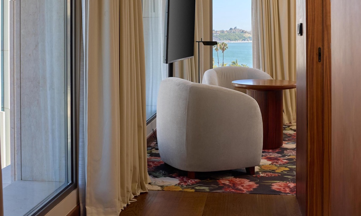 Sao Paulo Hotel | DUO Hotel Lisbon, Curio Collection by Hilton