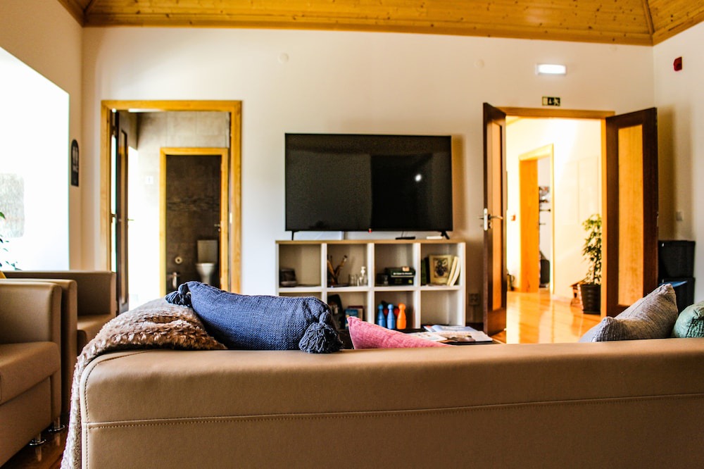Gois Cottage | Casa de Campo Vale do Ceira, Quarto King ou Twin com Beliche, Para Famílias!!