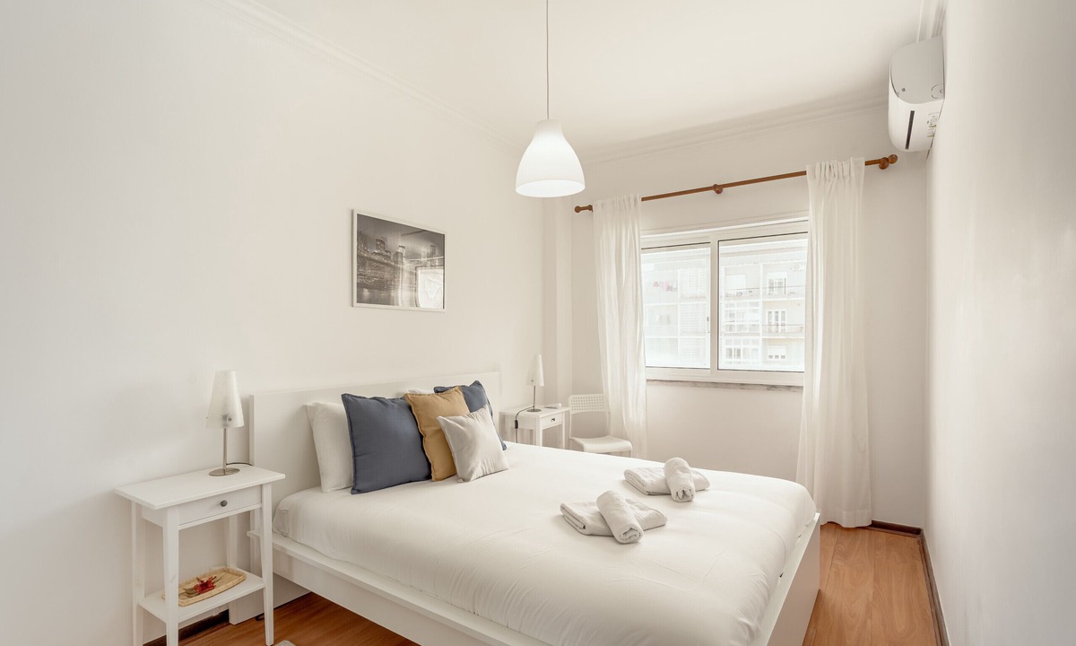 Cova da Piedade Apartment | Almada Central by Homing