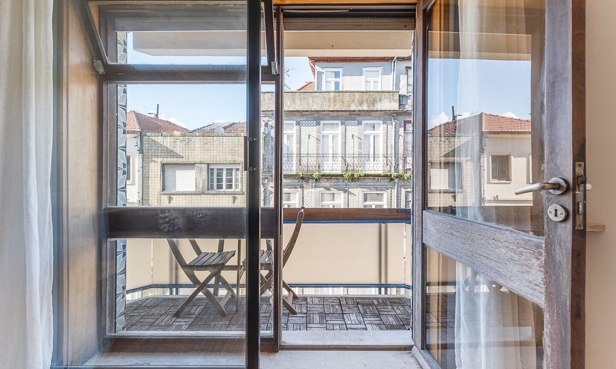 Uniao de Freguesias do Centro Apartment | GuestReady - Cozy Bright apartment with a Balcony
