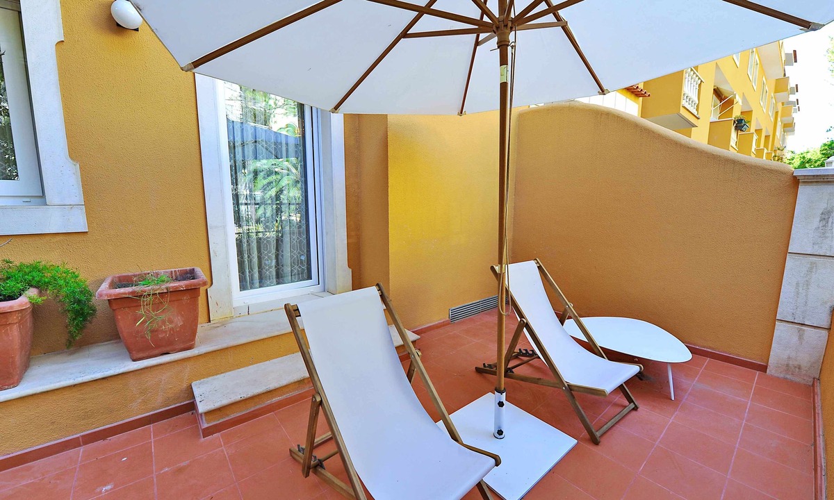 Cascais Apartment | Tropical Pool View Cascais - Checkinhome