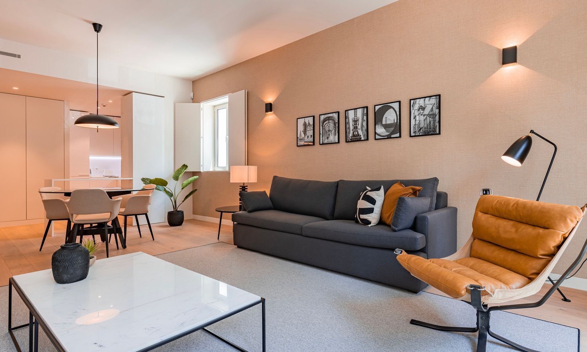 Sao Jose Apartment | Liberdade Elegance W/Rooftop Pool by LovelyStay