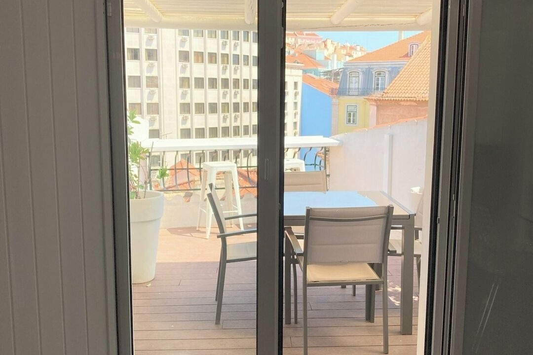Mouraria Apartment | Lisbon, Fabulous T2 apartment w/balcony in Rossio