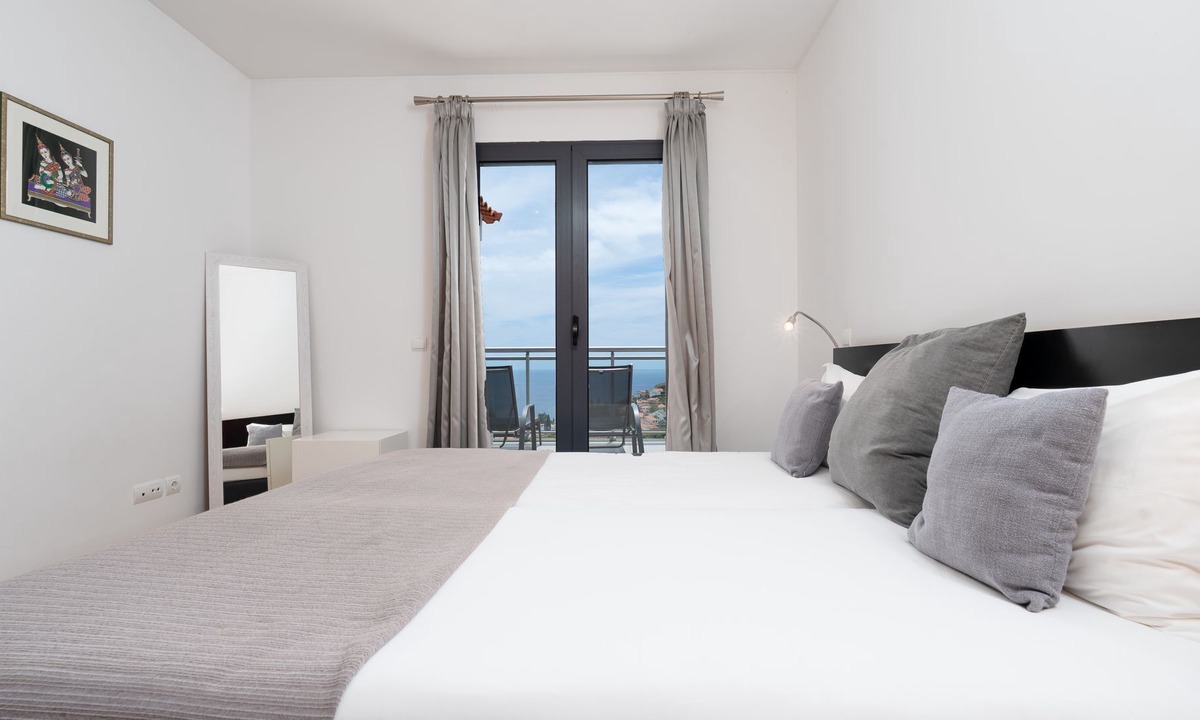 Canico Apartment | Heaven I by LovelyStay