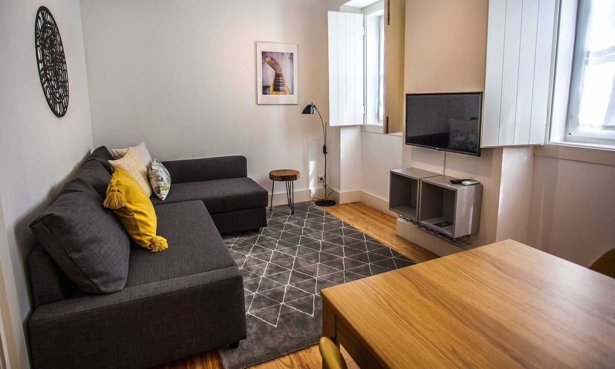 Lisbon Old Town Apartment | Traditional apartment with terrace - Flat 0