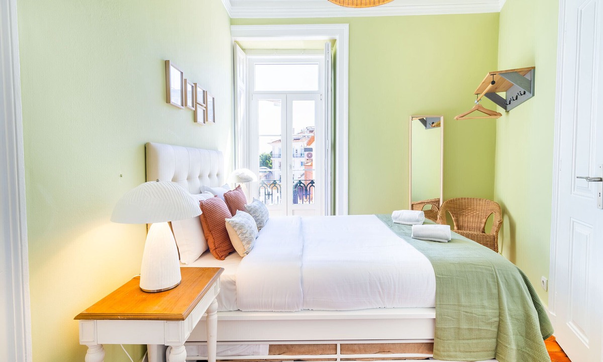 Principe Real Apartment | [NEW] Bairro Alto View 3E up to 21guests by Central Hill