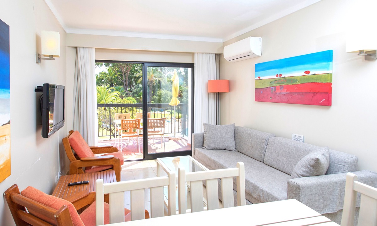Santa Eulalia Apartment | Alfagar Village