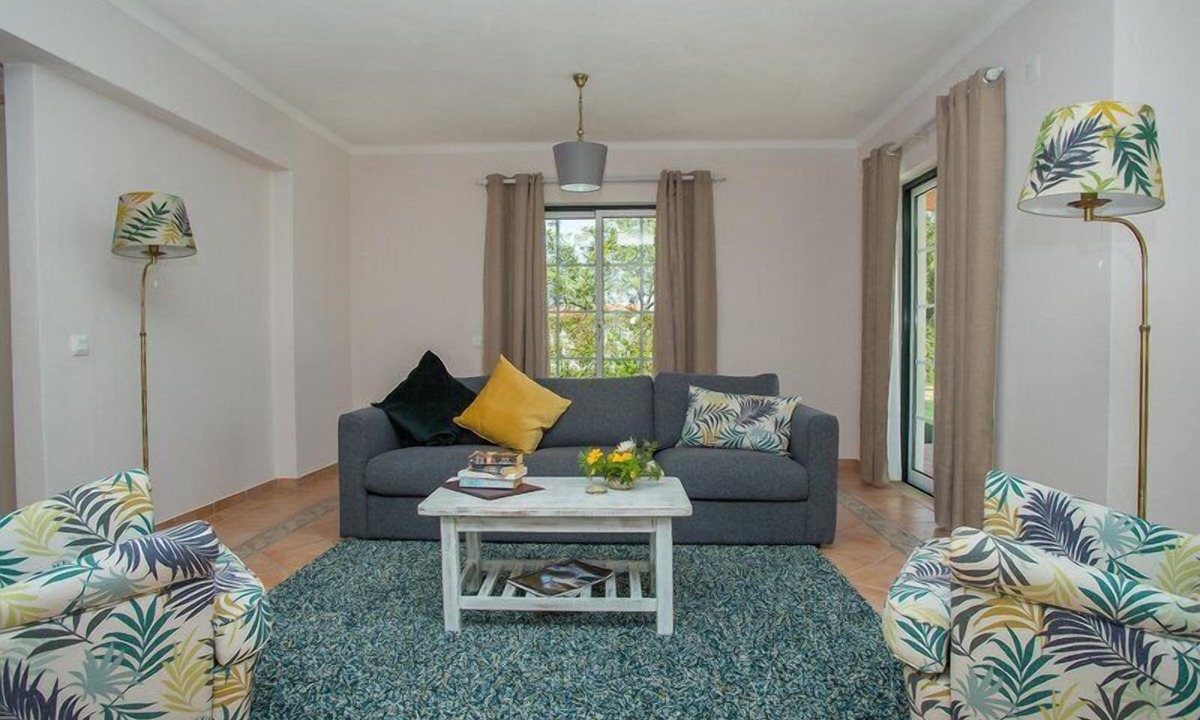 Estombar Apartment | Colina da Lapa & Villas
