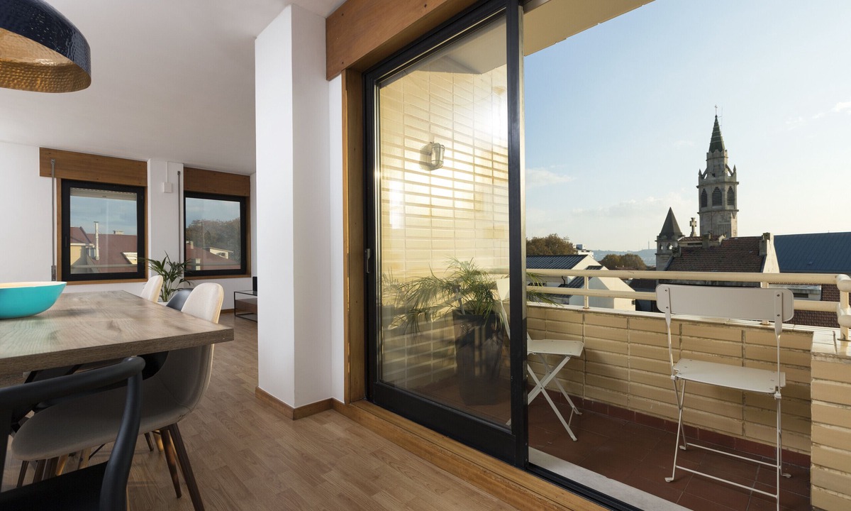 Paranhos Apartment | LV Premier MQ2- View, AC, lifts, balcony