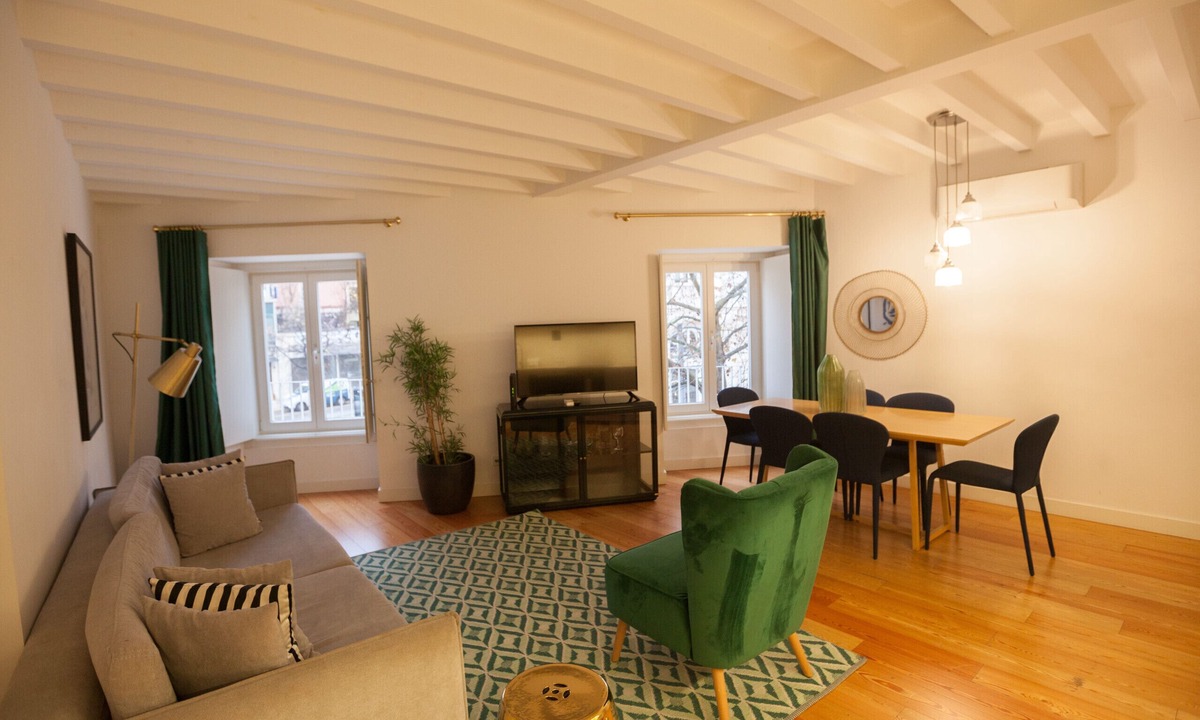 Mouraria Apartment | FLH Intendente Chic Apartment with Rooftop Pool