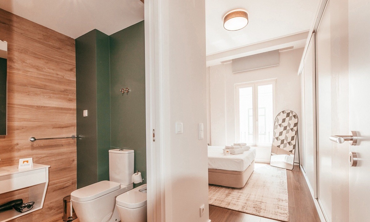 Santa Isabel Apartment | Sophisticated apartment in heart of Lisbon
