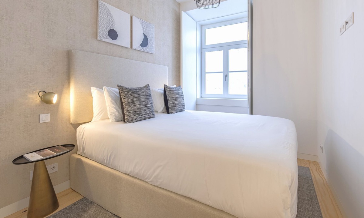 Santa Maria Maior Apartment | Ando Living - Douradores House - 403