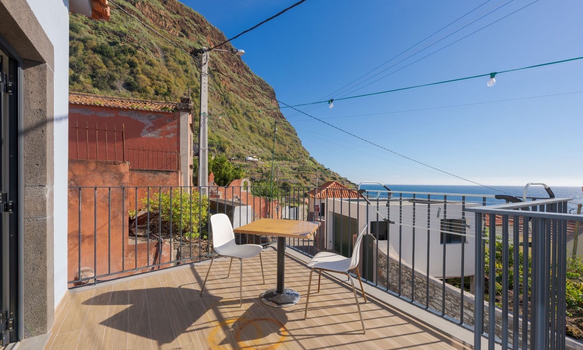 Jardim do Mar Apartment | mit Wi-Fi by Interhome