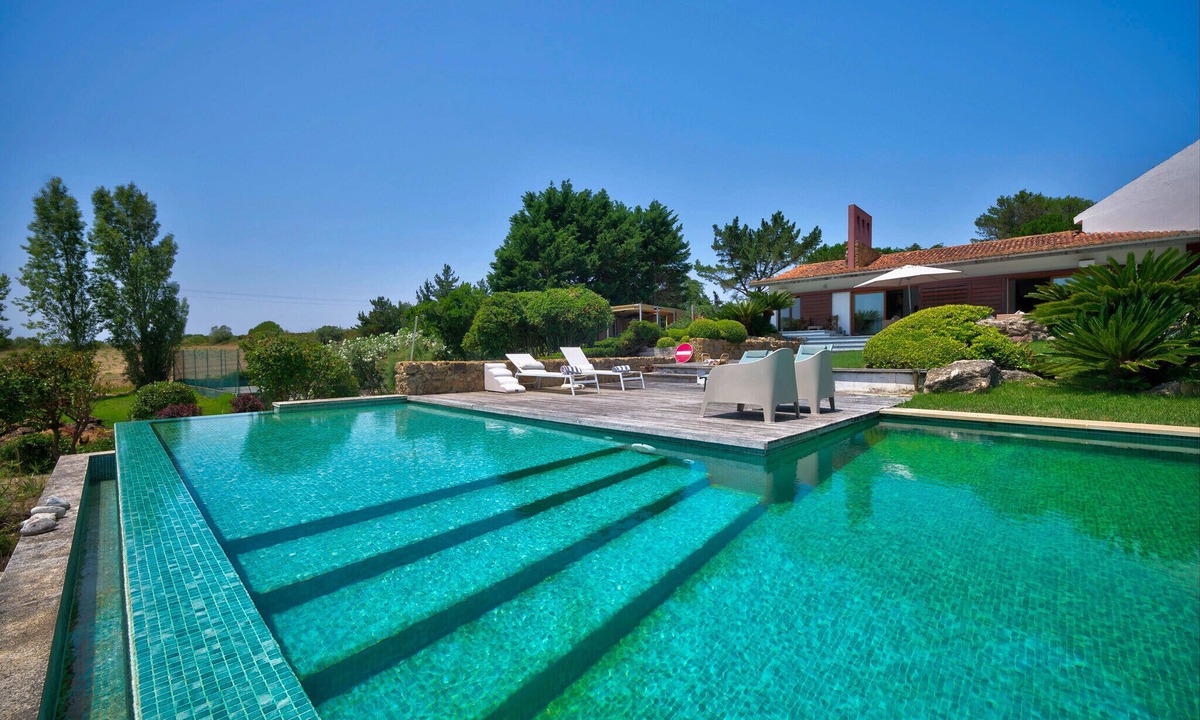 Varzea de Sintra Villa | Villa Scenic - quiet villa with private pool, tennis court, football pitch and mountain view