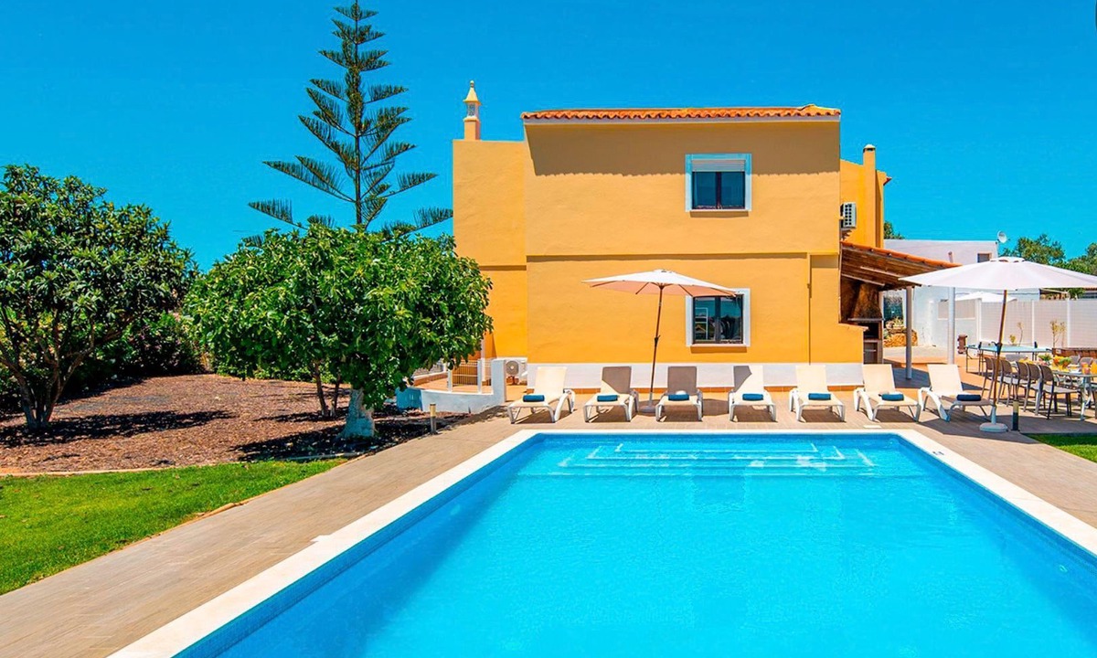 Pata de Cima Villa | Retreat w/heatable pool & BBQ