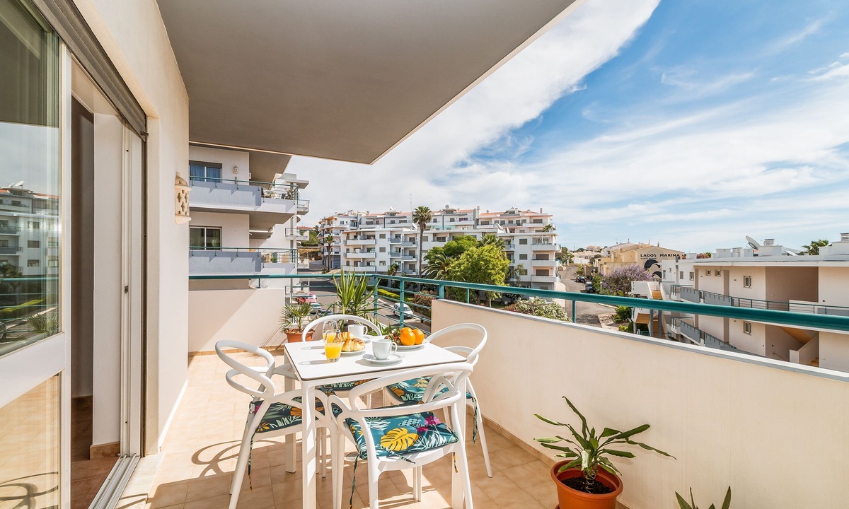 Telheiro Apartment | Casa da Galé: Near Meia Praia | Perfect place w/S