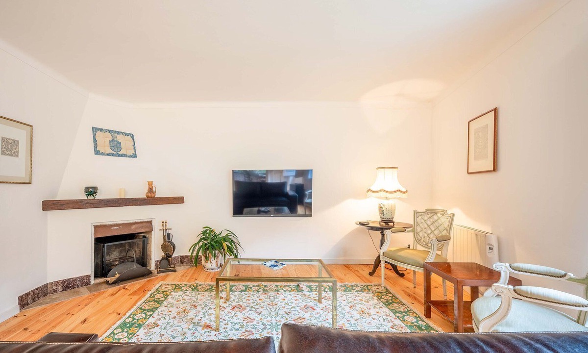 Sintra Apartment | A Fairytale House