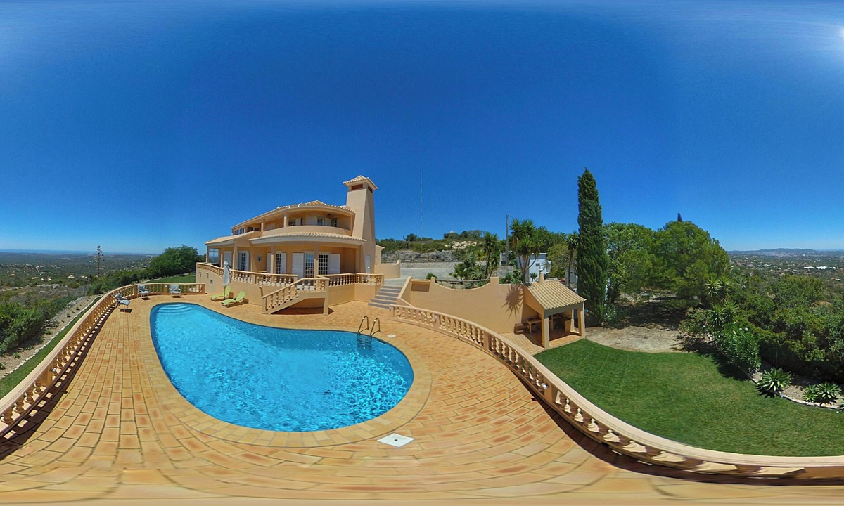 Alfeicao House | Homerez - Elegant family house in Loulé with private pool