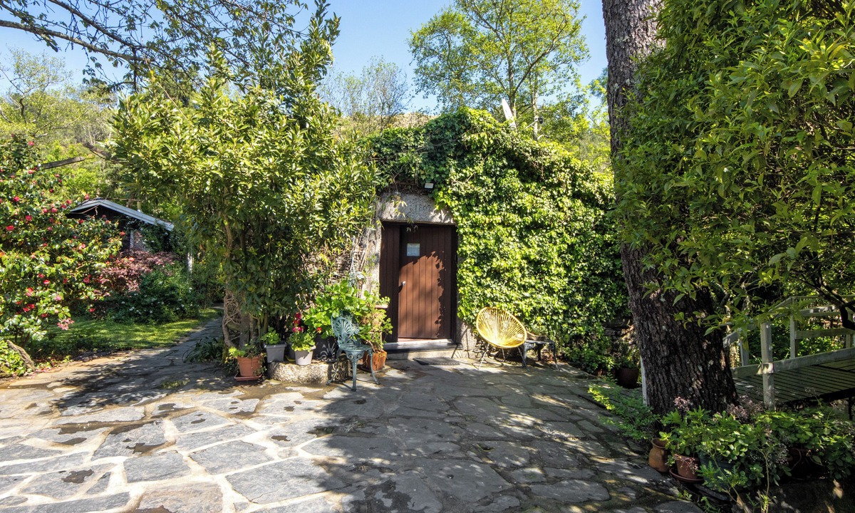 Campo House | Holiday Home 'Quinta Do Moinho Campo' with Mountain View, Wi-Fi and Air Conditioning