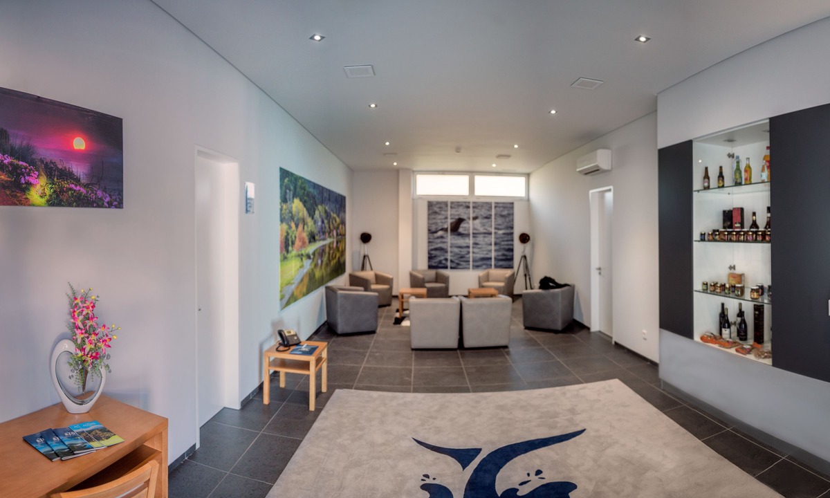 Ponta Delgada Apartment | Whales Bay Hotel