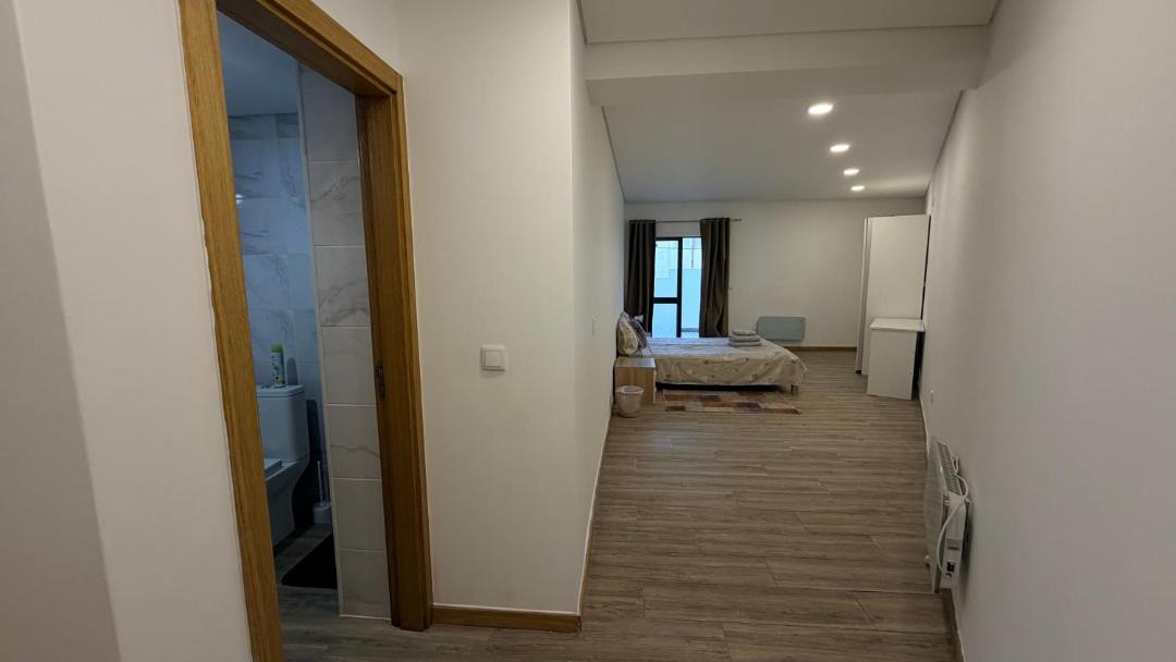 Viseu House | Quarto privado com banheiro no centro de Viseu