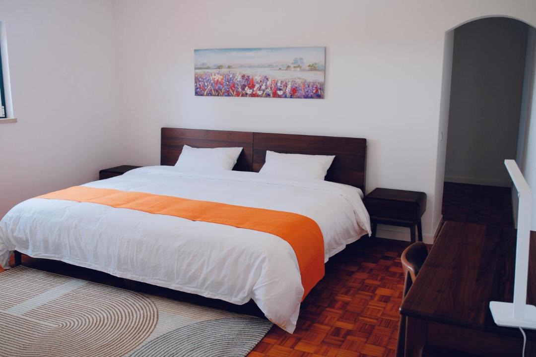 Santarem House | Quinta da Shambhala