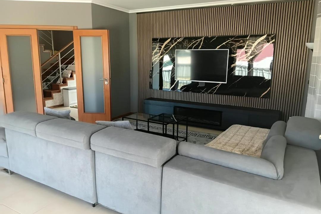 Brenha House | O Cantinho Amarelo