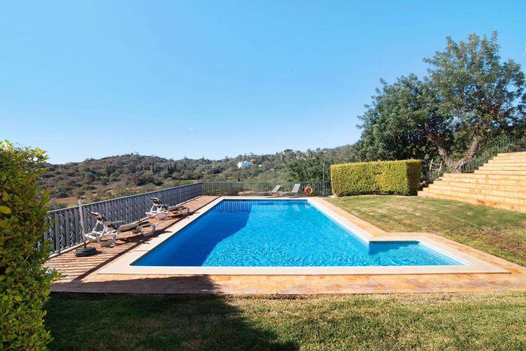 Valados House | Casa no Campo com vista mar