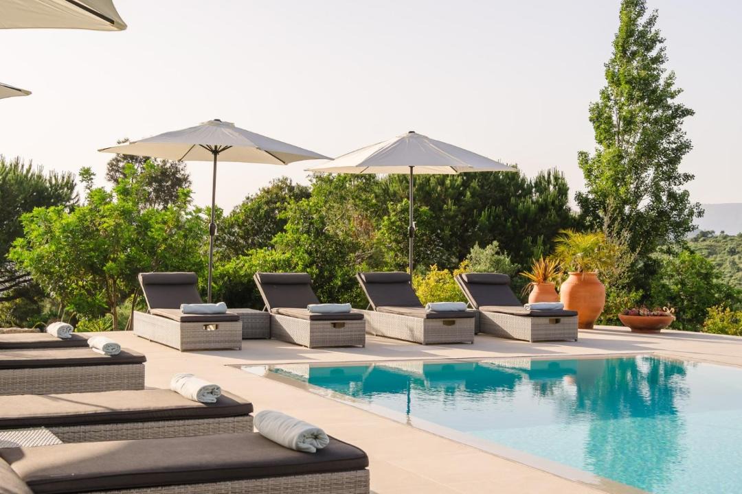 Triana Villa | Vila das Acácias - Boutique Villa in Wine Country