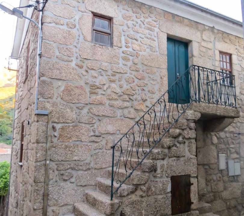 Alvoco da Serra Apartment | Charming Apartment in Alvoco da Serra - Mountain View - 50 sqm