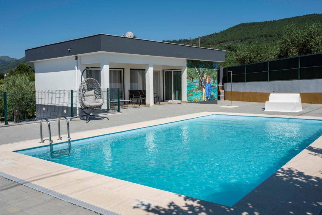 Fundao Villa | Casa da Quinta da Azeitona 2 - Piscina privada e BBQ na Serra da Gardunha
