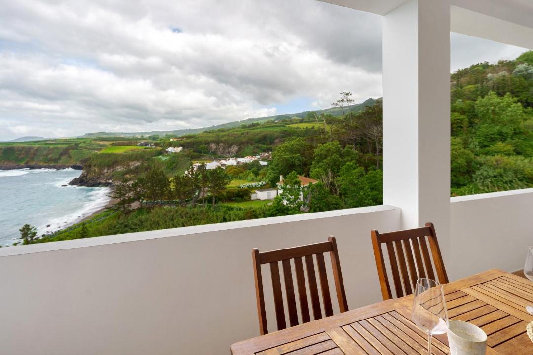 Ribeira Grande Apartment | Beach House - Mountain And Ocean