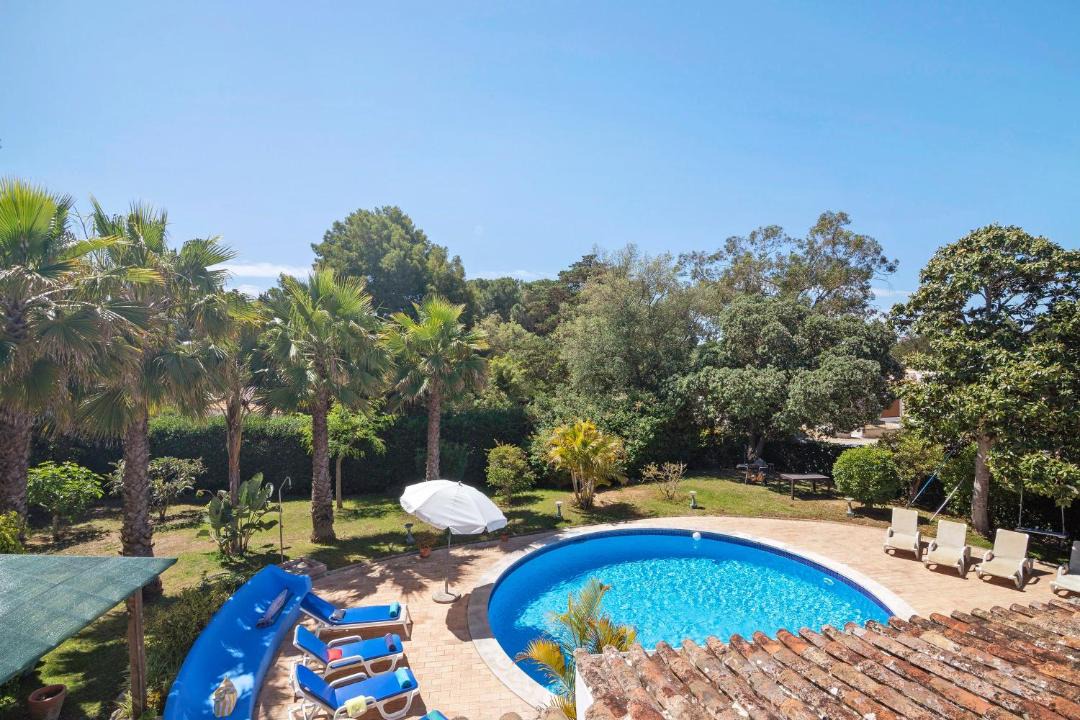 Branqueira Villa | Blue Pearl 53