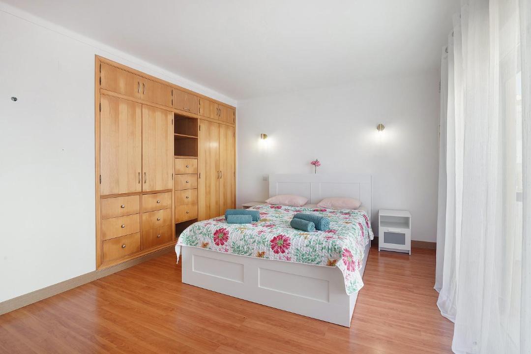 Quelfes Villa | Modern Villa In Olhao