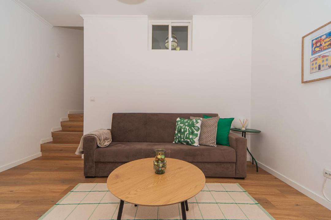 Santa Engracia Apartment | Graca Delight Terrace by Hosty
