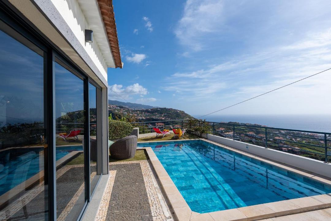 Canhas House | Villa Liana - Panoramic Sea View Retreat by LS