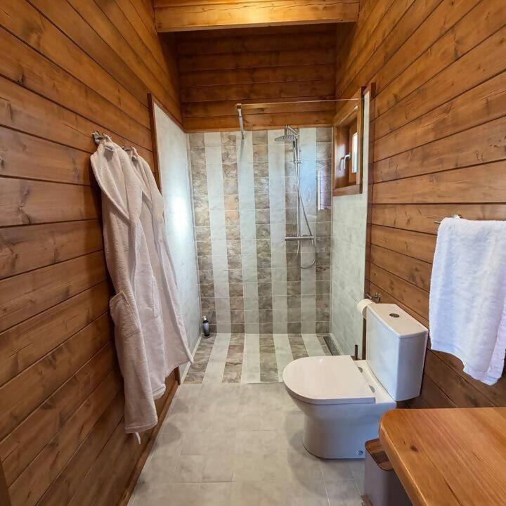 Ponta do Pargo Ski Chalet | Sunset Eco Shelter 2