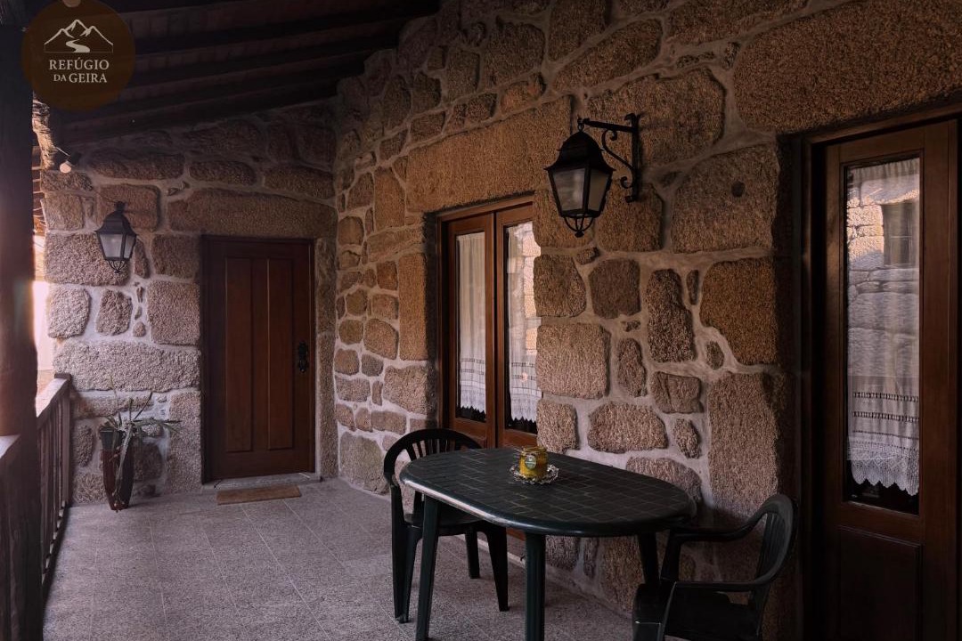 Campo de Gerez House | Refúgio da Geira