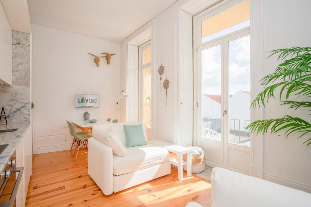 Bonfim Apartment | Liiiving in Porto - Downtown Balcony Studio
