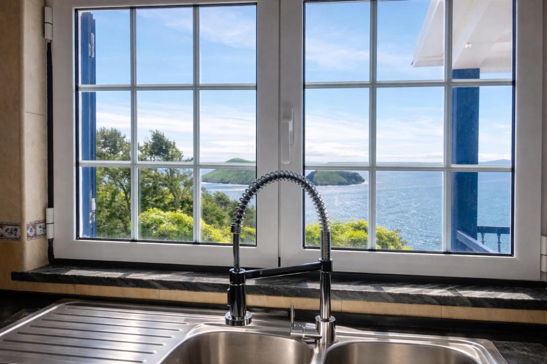 Angra do Heroismo Villa | Island View Retreat