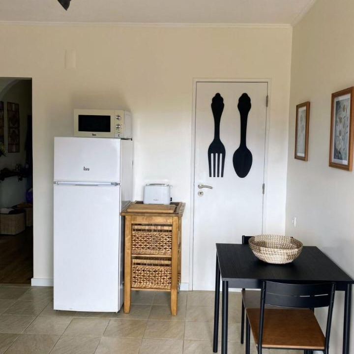 Magoito House | Holiday Home Casa da Monservia by Interhome